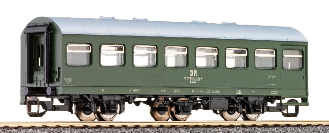 Crew car for maintenance train<br /><a href='images/pictures/Tillig/13227.jpg' target='_blank'>Full size image</a>
